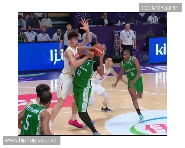 中国与印度男篮激战回顾精彩视频全程解析与精彩瞬间分享