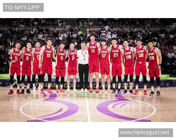 CBA激战辽宁队迎战江苏队全力争胜展现球队实力与风采 CBA激战辽宁队迎战江苏队全力争胜展现球队实力与风采