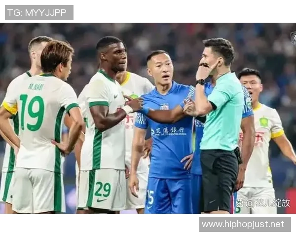 北京国安主场迎战天津天海决战中超争夺激烈展开 北京国安主场迎战天津天海决战中超争夺激烈展开