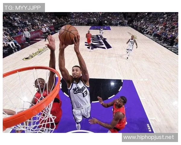 布鲁克洛佩斯：从NBA巨星到篮球战术的引领者与变革者