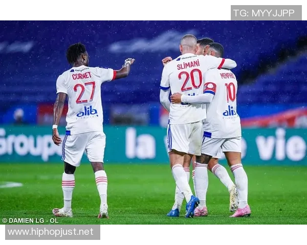 帕奎塔在球场上的精彩表现与未来发展潜力分析 帕奎塔在球场上的精彩表现与未来发展潜力分析