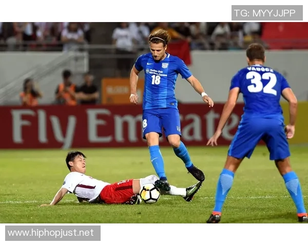 志杰与权健激战正酣直播盛况全程回顾与精彩瞬间分析