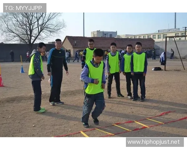 楚阿梅尼的足球之路与未来展望：从天才少年到职业球员的成长历程